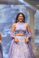 Regina Cassandra Photo Pictures